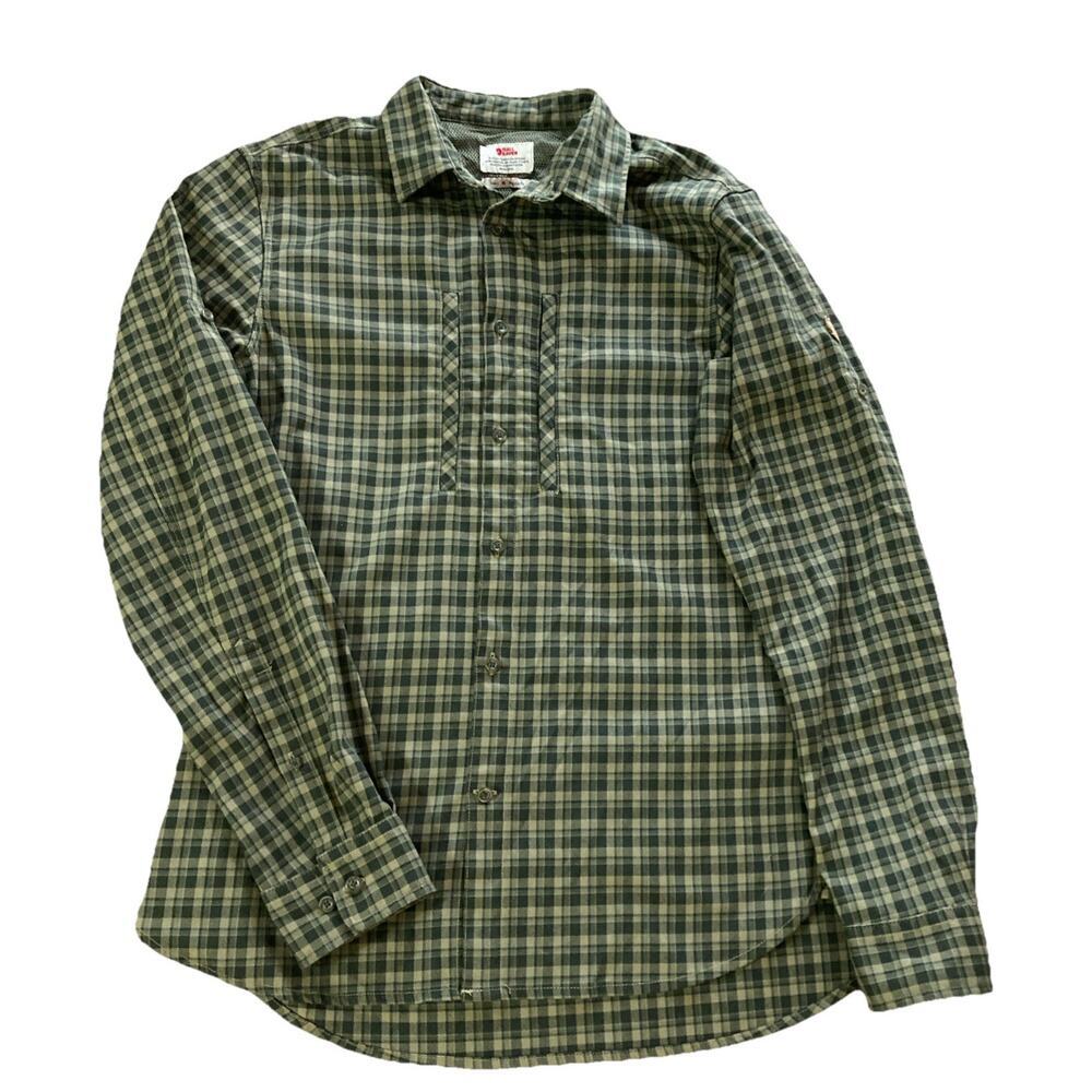 Fjallraven Flannel Shirt Mens Sz M Green Plaid 90830 Long Sleeve Vented Outdoor